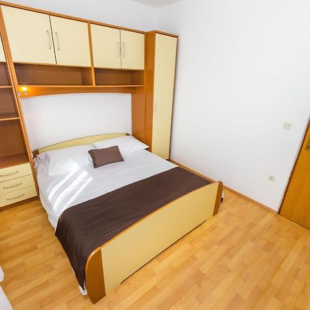 Apartments By The Sea Vrsi - Mulo, Zadar - 5951 Rum bild