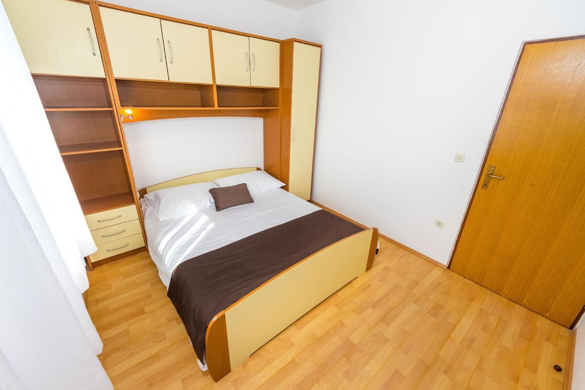 Apartments By The Sea Vrsi - Mulo, Zadar - 5951 Rum bild