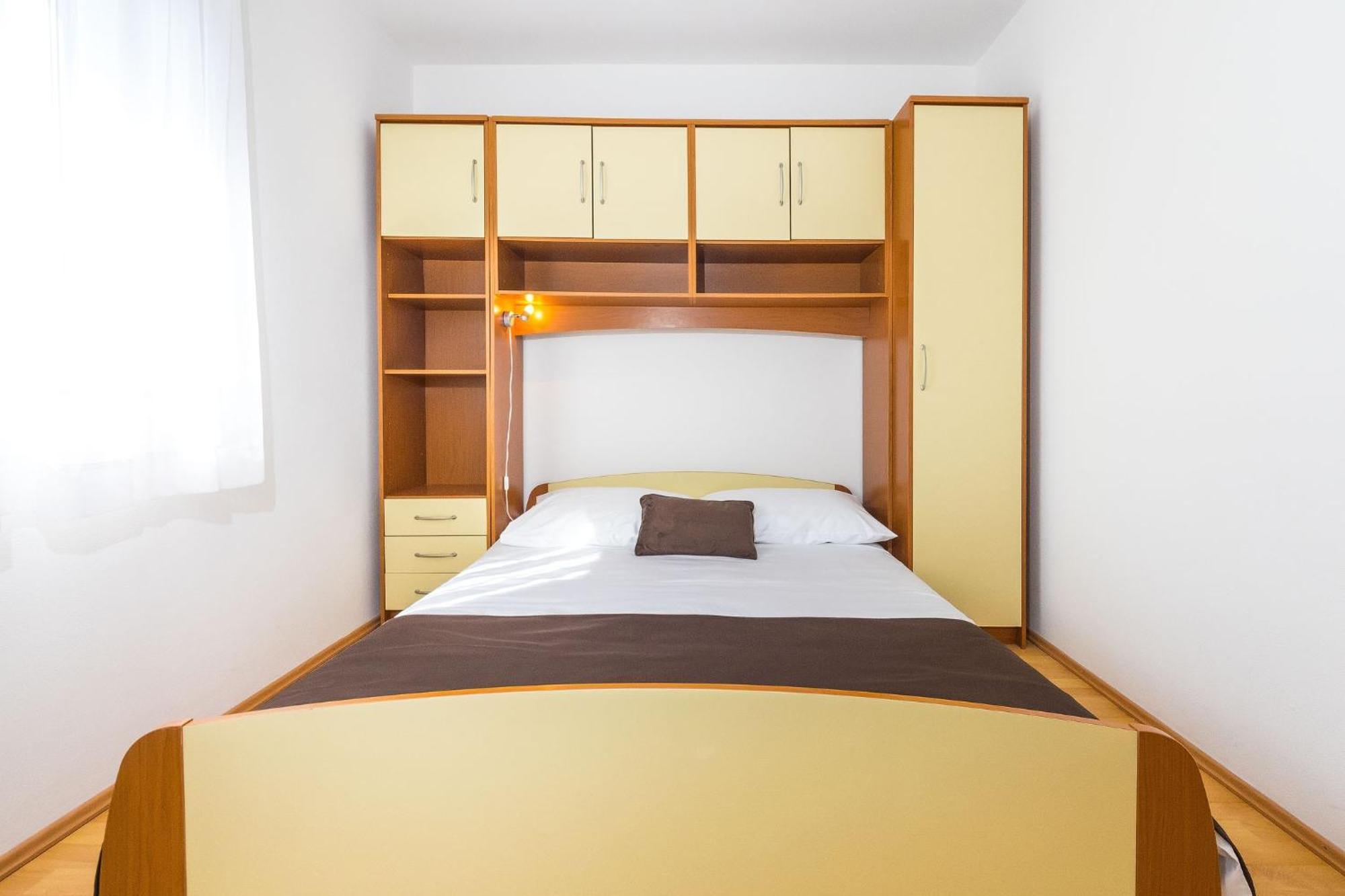 Apartments By The Sea Vrsi - Mulo, Zadar - 5951 Rum bild